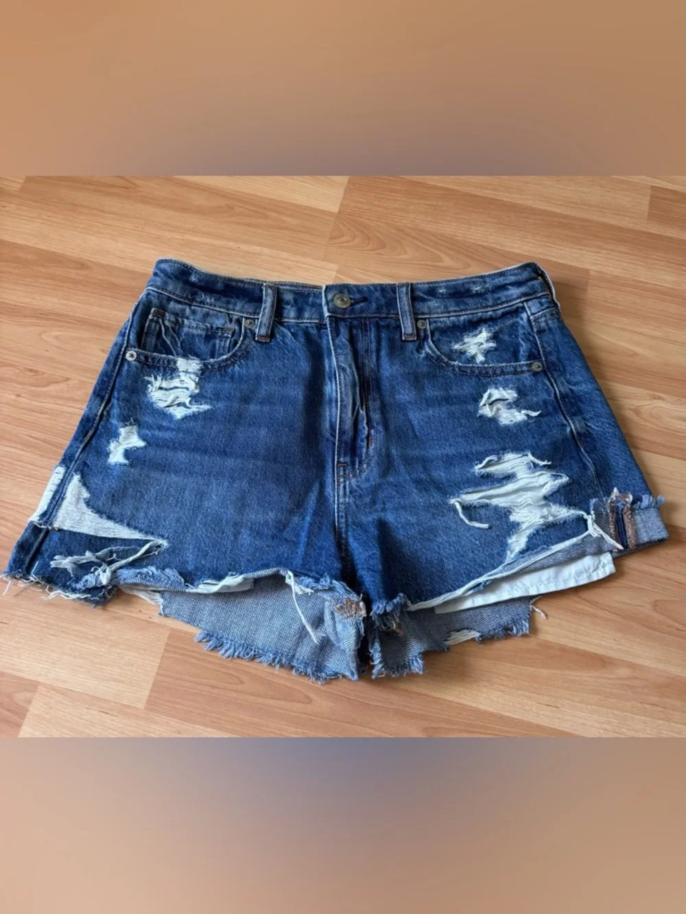 American Eagle Distressed‎ Jean Mom Shorts